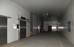 600平米低溫冷凍庫(kù)庫(kù)板價(jià)格，冷凍庫(kù)造價(jià)是多少